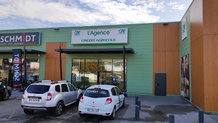 Crédit Agricole Voiron Les Blanchisseries, Banque à Voiron