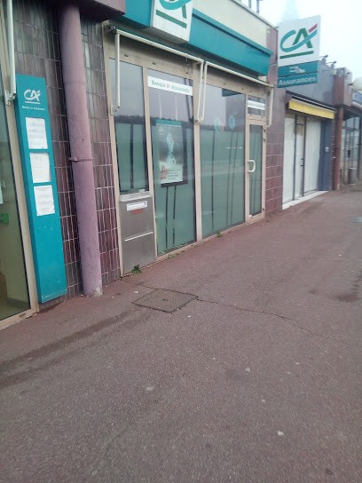 Crédit Agricole Normandie-Seine, Banque à Val-de-Reuil