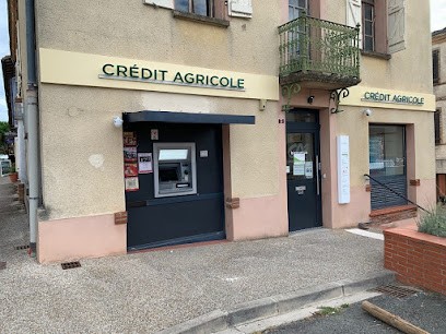 Crédit Agricole SALVAGNAC, Banque à Coufouleux