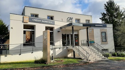 Crédit Agricole Pouancé - Banque Assurance, Banque à Ombrée d'Anjou