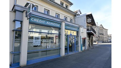Crédit Agricole Franche Comté - Agence Lure, Banque à Lure
