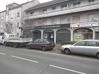 Caixa Geral De Depósitos, Banque à Ozoir-la-Ferrière