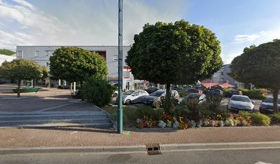 Caisse D'Epargne Golbey, Banque à Golbey