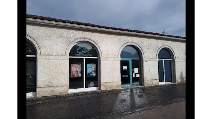 Crédit Agricole Charente Périgord, Banque à Montignac-Charente