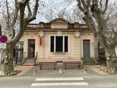 Caisse d'Epargne Lambesc Saint Cannat, Banque à Lambesc