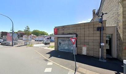 Caisse D'Epargne Malemort, Banque à Malemort