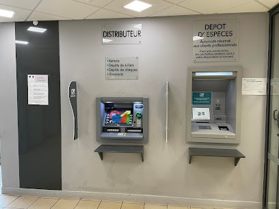 Crédit Agricole - Agence Saint-Quentin Isle, Banque à Saint-Quentin