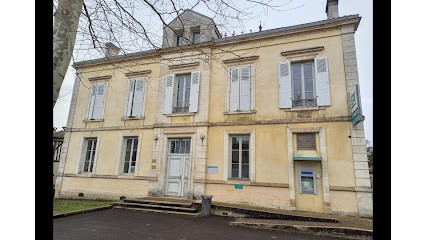 Crédit Agricole Agence De Sabres, Banque à Sabres