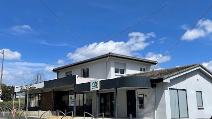 Crédit Agricole Du Languedoc - St Chely D'Apcher, Banque à Saint-Chély-d'Apcher
