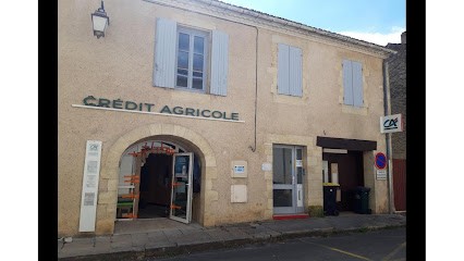Crédit Agricole Agence De Sauveterre De Guyenne, Banque à Sauveterre-de-Guyenne