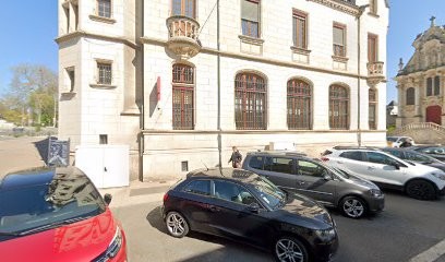 Centre D'affaires Nièvre, Banque à Nevers