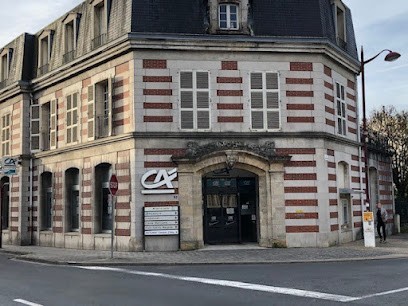 Crédit Agricole - Agence Sainte-Menehould, Banque à Sainte-Menehould