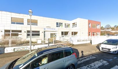 Centre Social Caisse D'Allocations Familiales, Banque au Blanc