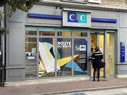 CIC, Banque à Dinard