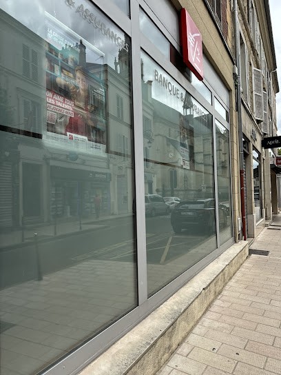 Caisse D'Epargne L'Isle-Adam, Banque à L'Isle-Adam