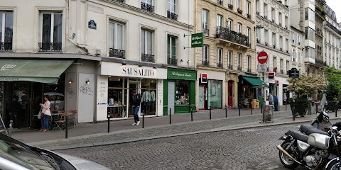 SG, Banque à Paris 18