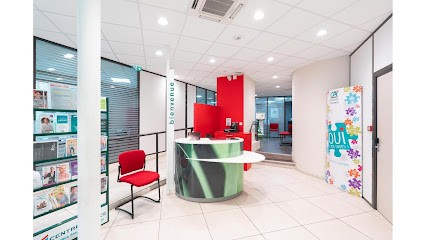 Crédit Agricole Centre France - Ussel Victor Hugo, Banque à Ussel