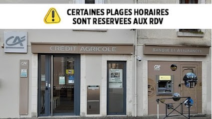 Crédit Agricole Centre Ouest, Banque à Écueillé