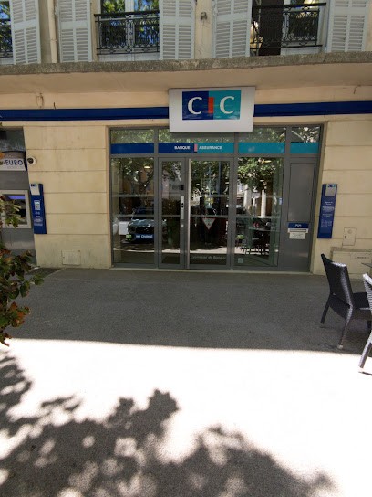 CIC, Banque à Pertuis