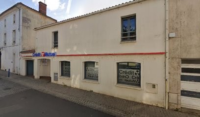 Crédit Mutuel, Banque au Champ-Saint-Père