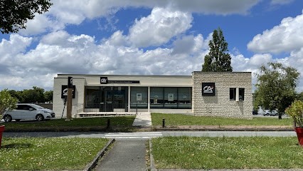 Crédit Agricole Charente-Maritime Deux-Sèvres, Banque à Mirambeau