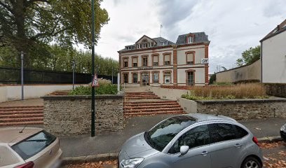 Crédit Agricole De Champagne-Bourgogne, Banque à Sens