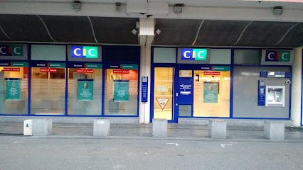 CIC, Banque à Montigny-le-Bretonneux