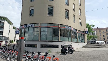 Crédit Mutuel, Banque à Lyon 04