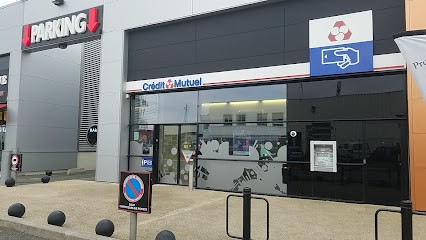 Crédit Mutuel, Banque à Olivet