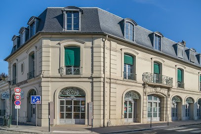 Crédit Agricole Brie Picardie, Banque à Senlis