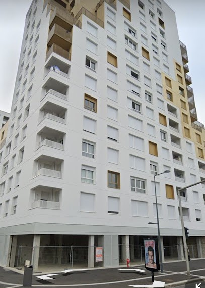 Caisse d'Epargne Evry-Courcouronnes, Banque à Courcouronnes