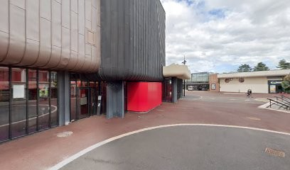 SG, Banque à Élancourt