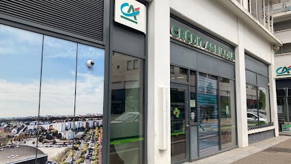 Crédit Agricole Centre-est à Vaulx En Velin Zola, Banque à Vaulx-en-Velin