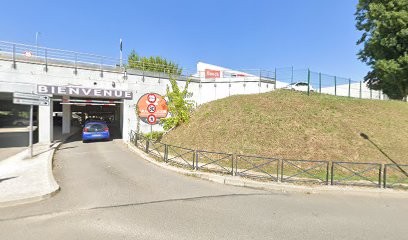 Caisse D'Epargne Plaisir, Banque à Plaisir