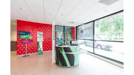 Crédit Agricole Centre France - Montluçon La Ville Gozet, Banque à Montluçon