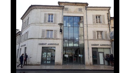 Crédit Agricole Charente Périgord, Banque à Angoulême