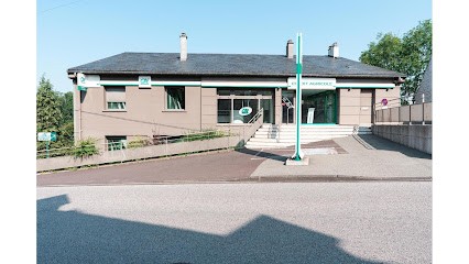 Crédit Agricole Centre France - Rochefort Montagne, Banque à Rochefort-Montagne