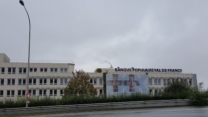 Banque Populaire Val De France, Banque à Montigny-le-Bretonneux