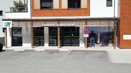 Crédit Agricole des Savoie, Banque à Publier