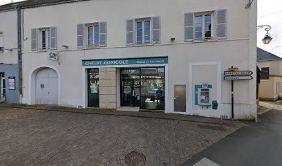 Crédit Agricole Centre Loire - Henrichemont, Banque à Henrichemont