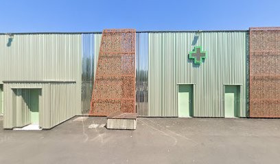 Carrefour Banque Laval, Banque à Laval