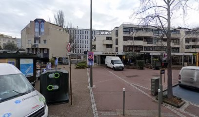 SG, Banque à Sèvres