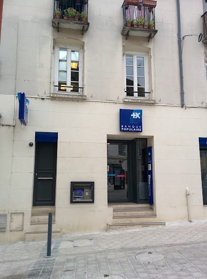 Banque Populaire Val De France, Banque à Jouy-en-Josas