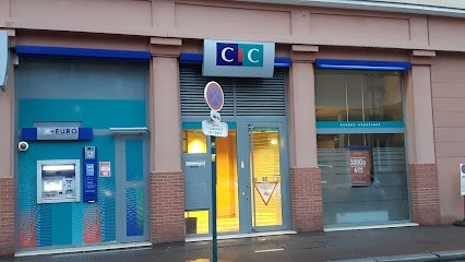 CIC, Banque à Suresnes