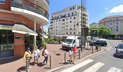 BRED-Banque Populaire, Banque à Suresnes