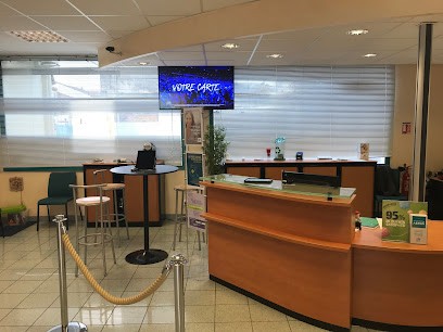 Crédit Agricole - Banque Assurances, Banque à Saverdun